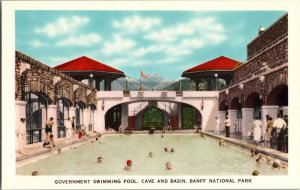 Government Swimming Pool Cave And Basin Vintage Postcard Banff Canadian Rockies