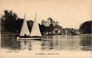 CPA ANNECY Entrée du Port (618834)