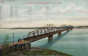 Postcard Combination Bridge Sioux City Iowa IA
