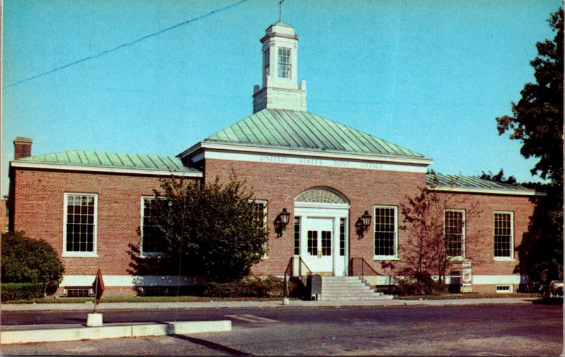 Connecticut, Norwalk - U.S. Post Office - [CT-157]