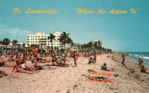 Vintage Postcard World Famous Beach Spot For All Vacationers Ft. Lauderdale Fla.