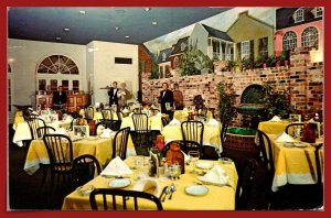 Louisiana, New Orleans - Court Of Two Sisters - [LA-128]