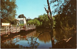 postcard Rehoboth Beach, Delaware - Children's Fishing Pier -- Lake Gerar