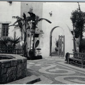 c1940s San Antonio, Tex. RPPC Spanish Governor's Palace Real Photo Postcard A199