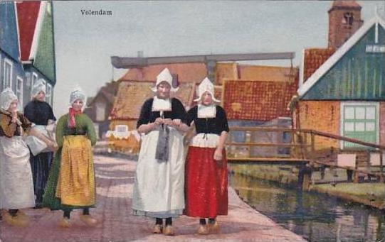 Netherlands Volendam Girls In Native Costume