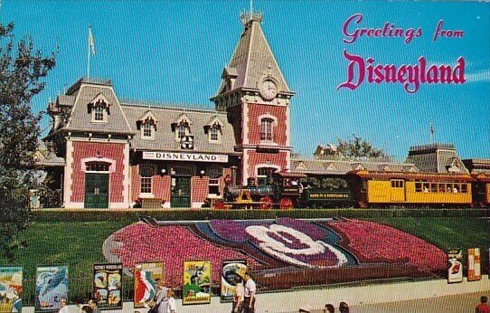 Santa Fe And Disneyland Train Station Depot Disneyland Anahem California