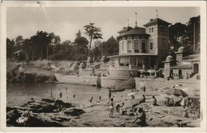 CPA PORNIC Plage de Gourmalon et le Casino (150605)