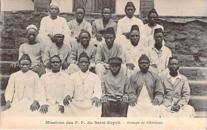 Afrique A.O.F. - Missions des P.P. du Saint-Esprit - Groupe de Chrétiens