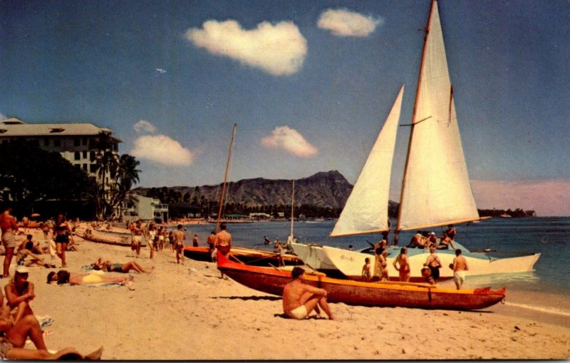 Hawaii Waikiki Beach and Diamond Head