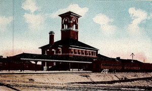 c1900 GREEN BAY WI CHICAGO NORTH-WESTERN DEPOT UNDIVIDED BACK POSTCARD 26-53