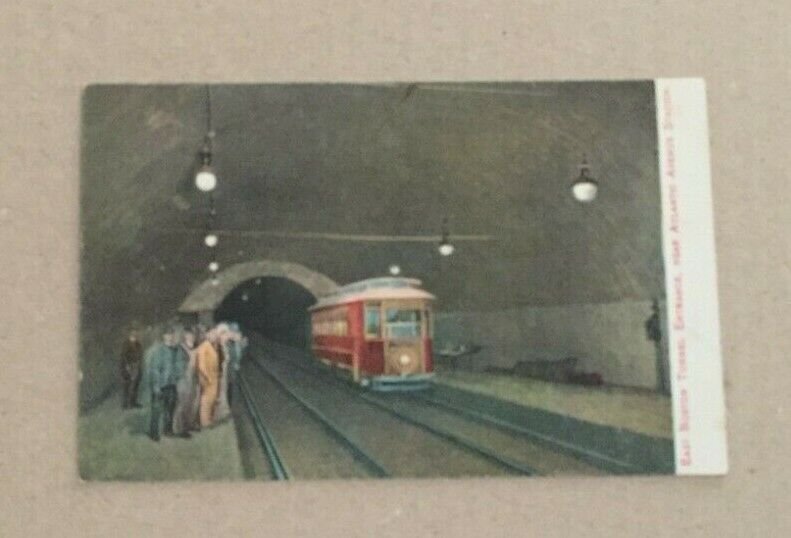    VINTAGE UNUSED POSTCARD EAST BOSTON TUNNEL ENTRANCE NEAR ATLANTIC AVE  PENNY 