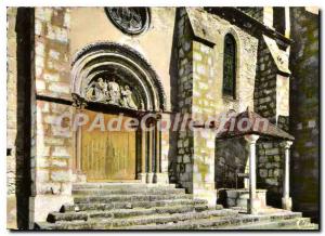 Postcard Modern Donnemarie Dontilly (S & M) The Church Porch and Pults