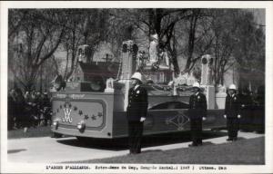 Ottawa Ontario Parade Float L'arche D'Alliance - Congres Marial POLICE - RPPC