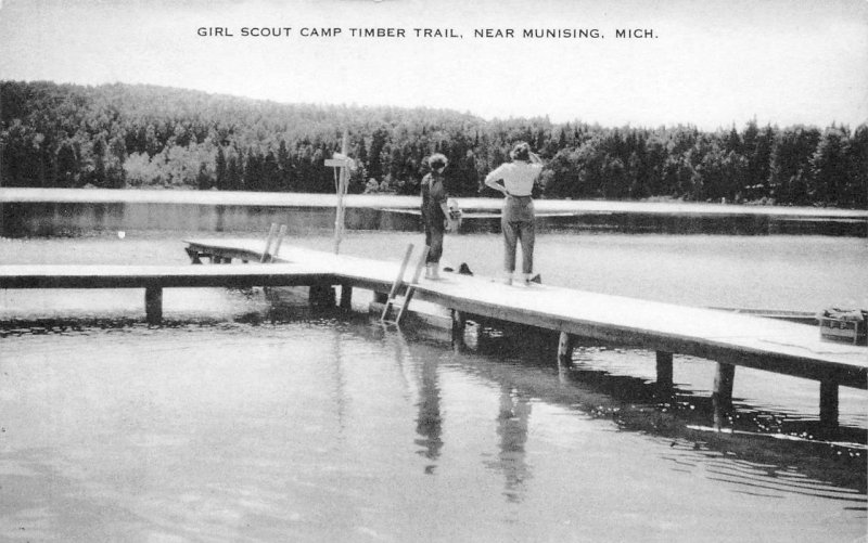 GIRL SCOUT CAMP TIMBER TRAIL Near Munising, MI Lake Dock c1940s Vintage Postcard