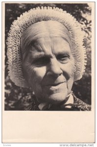 RP: Woman portrait , LOOSDRECHT , Oud Loosdrechtsche Tooi , Netherlands , PU-...