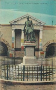 cpa France LiLLe la statue du general negrier architecture sculpture square