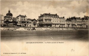 CPA Les SABLES-d'OLONNE - La Partie Centrale du Remblai (636983)