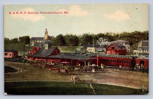 J88/ Kennebunkport Maine Postcard c1910 B&M Railroad Depot 120