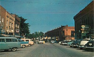 Postcard Canada Ontario Main Street 1950s Signal Brothers Colorpicture 23-4669