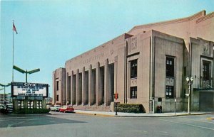 1950s Grand Rapids Michigan Civic Auditorium autos occupation Postcard 25-11841