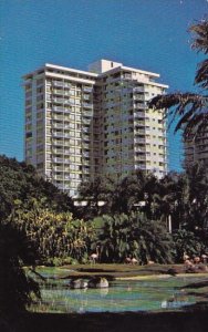 Hawaii Waikiki A View Of Beautiful Queen Kapiolani Hotel In Waikiki