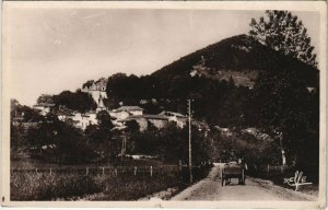 CPA BARBAZAN - Le Village et le Chateau (142709)