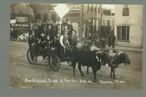 Waseca MINNESOTA RPPC 1909 BAND riding COW CART Wagon NEW RICHLAND County Fair