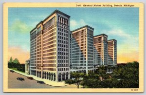Detroit Michigan~General Motors Bldg Street View~PM 1951~Vintage Linen Postcard