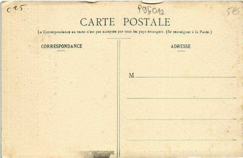 CPA BOURBONNE-les-BAINS - La Vierge des Eaux (995012)