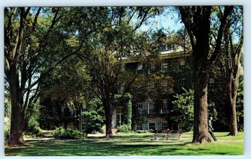 3 Postcards UNIVERSITY OF RHODE ISLAND South Kingstown ~ Davis, Bliss, Washburn