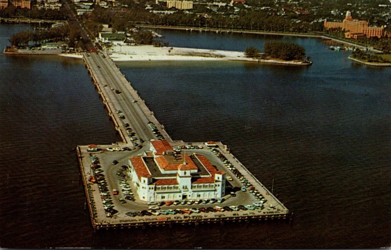 FLorida St Petersburg Million Dollar Pier