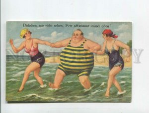 471847 Arthur THIELE Fat Man & Belle Girls Swimsuit Sea Beach Vintage postcard