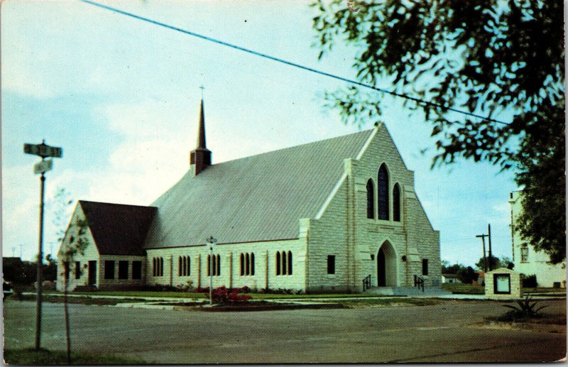 Vtg 1950s First Methodist Church Raymondville Texas TX Postcard