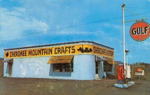 CHEROKEE MOUNTAIN CRAFTS Rogersville, TN ROADSIDE Gulf Gas Station Rare Vintage