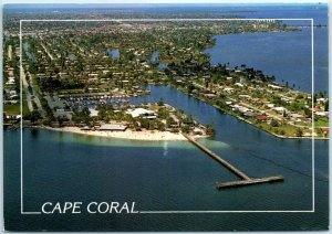 Postcard - Yacht and Racquet Club - Aerial view of Cape Coral, Florida 