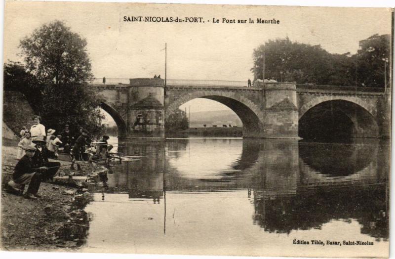 CPA  Saint-Nicolas-du-Port - Le Pont sur la Meurthe (240796)