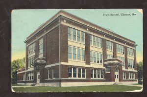 CLINTON MISSOURI HIGH SCHOOL BUILDING VINTAGE POSTCARD MO.KING CITY