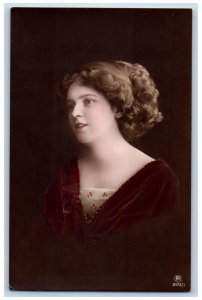 Pretty Woman Postcard RPPC Photo Curly Studio Portrait c1910's Unposted Antique