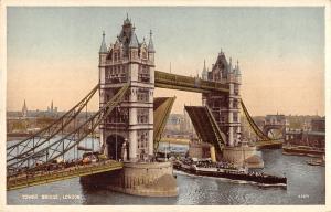 uk4270 tower bridge ship london    uk