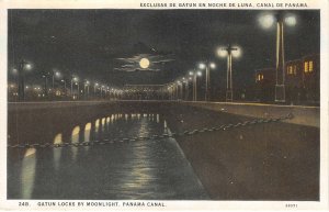 Lot221 gatun locks by moonlight panama canal