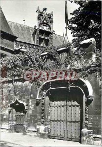 Modern Postcard Paris and Wonders The exterior fa�ade of the Hotel de Cluny...