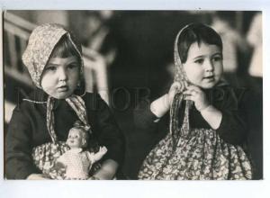 237071 RUSSIA CHILDREN girls & DOLL Lenizokombinat photo Gabay