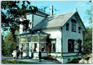 Postcard - Nina and Edvard Grieg's home, Troldhaugen - Bergen, Norway