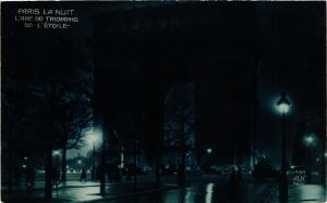 CPA PARIS (17e) - La Nuit L'Arc de Triomphe de l'Étoile (218708)