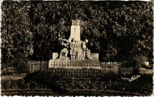 CPA Mazamet Monument Barbey FRANCE (1016411)