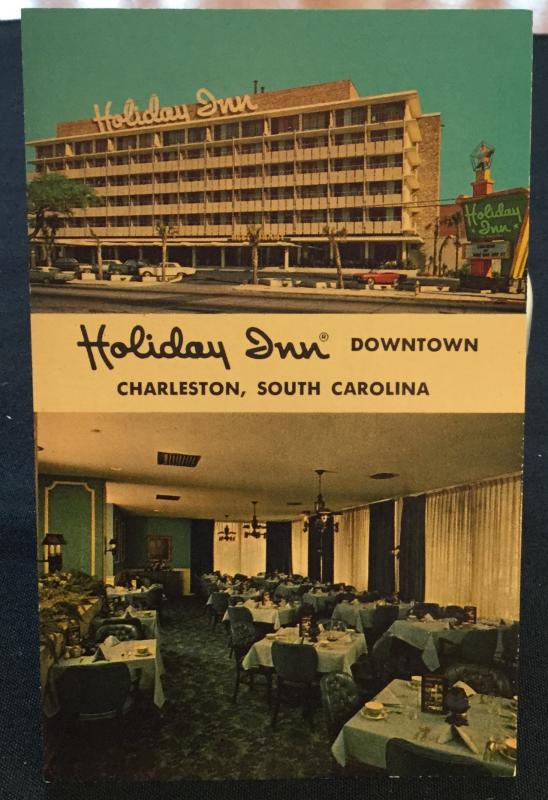 Postcard Unused Holiday Inn Downtown Charleston SC LB