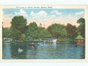 W-Border SWAN BOAT ON LAKE IN PUBLIC GARDEN Boston Massachusetts MA c8969