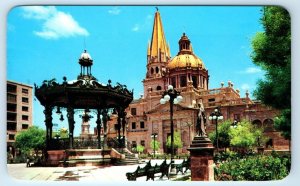 El Kiosco y el costado sur de la Catedral GUADALAJARA JAL Mexico Postcard