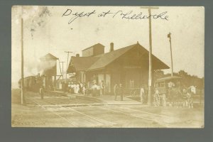 Chillicothe ILLINOIS RPPC c1910 C.R.I. & P. R.R. DEPOT Train Station TAXI WAGON