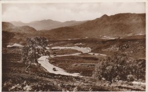 THE TROSSACHS, NEW ROAD SHOWING BEN A'AN, Scotland - Vintage POSTCARD